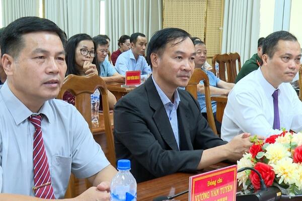 Hội đồng Phối hợp phổ biến, giáo dục pháp luật tỉnh tổ chức Tổng kết và trao giải Cuộc thi trực tuyến "Tìm hiểu chính sách, pháp luật về bảo hiểm xã hội, bảo hiểm y tế"